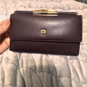 Vintage Etienne Aigner wallet
